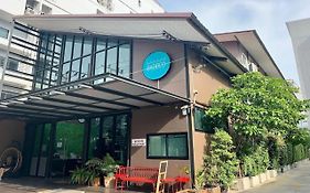 R 17 Living Hotel
